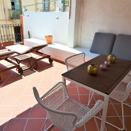 בית נופש City Center Townhouse *