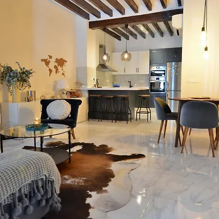 בית נופש City Center Townhouse